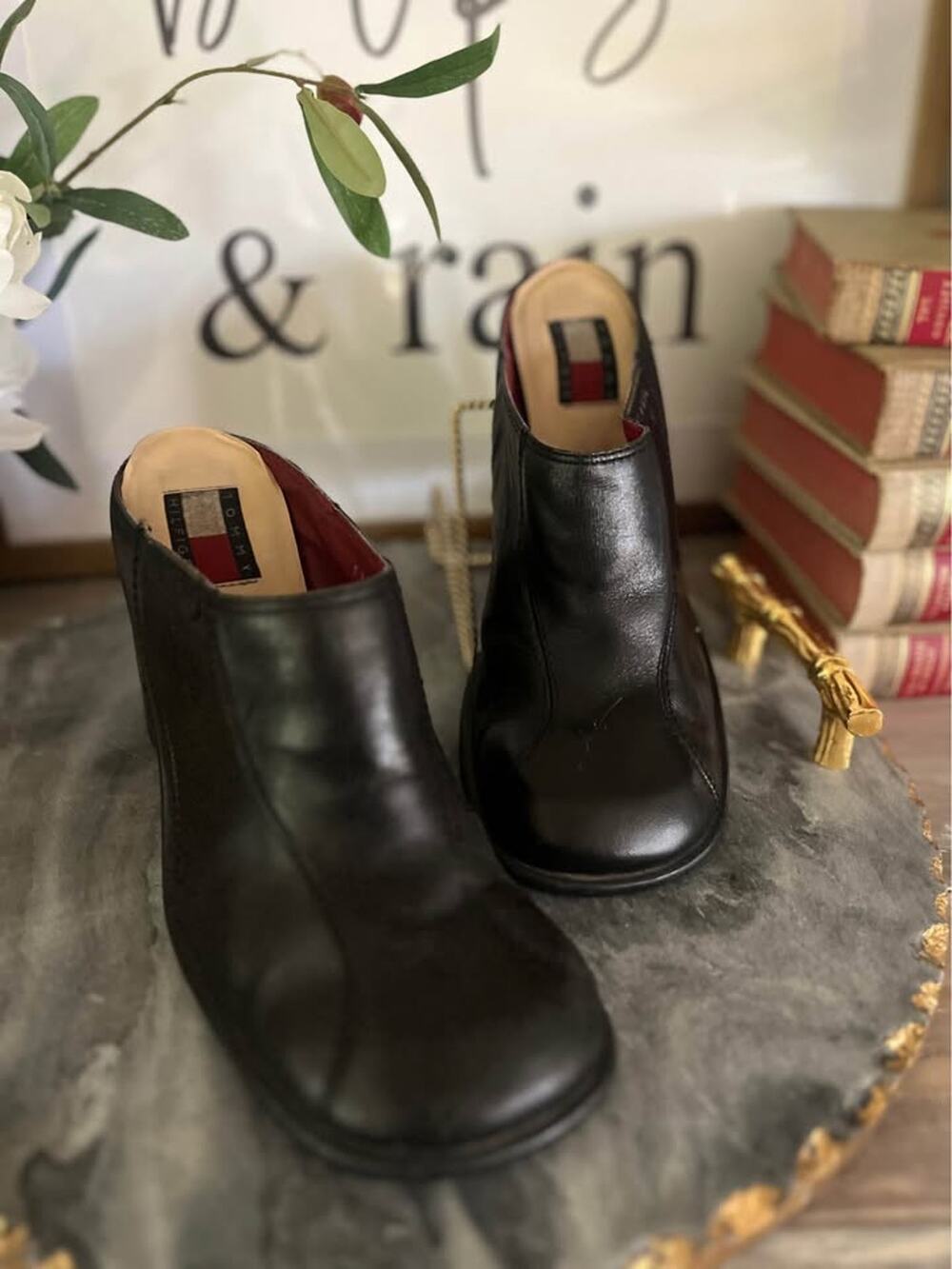 Vintage 90s Tommy Hilfiger Leather Block Heel Mules 6.5 Leather Grunge Round Toe